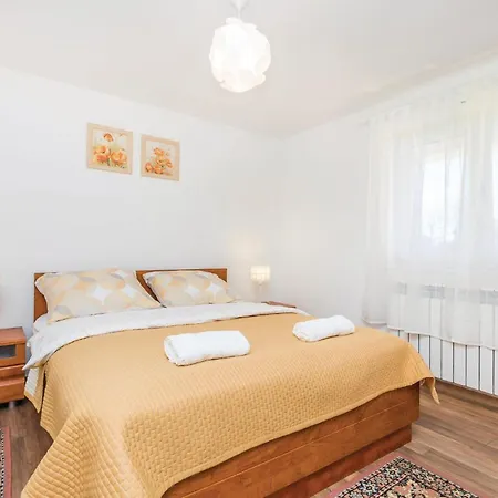 1 Bedroom Beautiful In